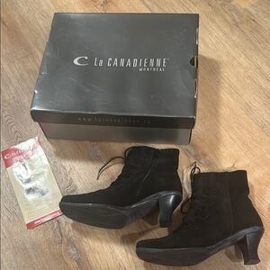 La CANADIENNE Black Heeled Deeja Boots for Women size 7.5